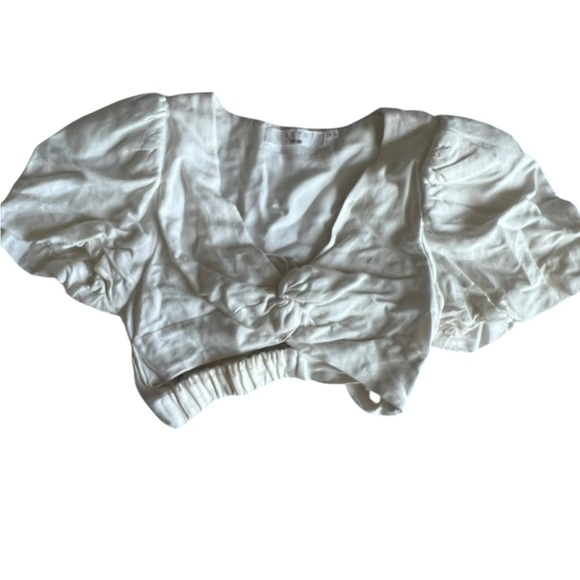 ASTR Nuria Top β White β Size XS β Perfect for Spring & Summer! - Picture 3 of 9